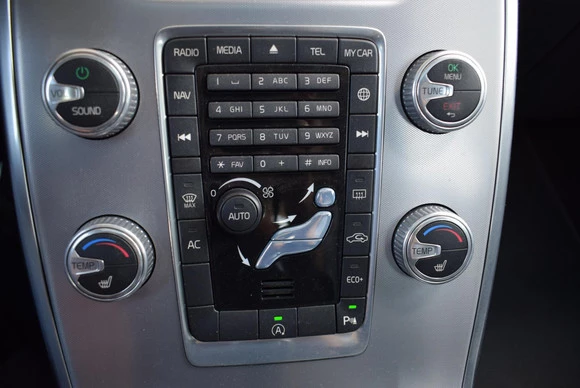 Volvo V70 - Afbeelding 11 van 25