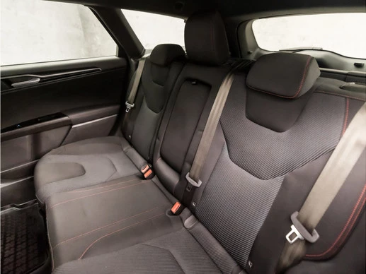 Ford Mondeo - Afbeelding 15 van 30