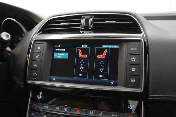 Jaguar XE - Afbeelding 15 van 30