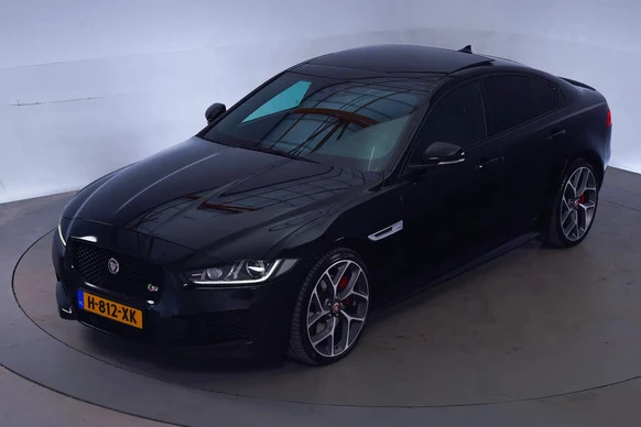 Jaguar XE - Afbeelding 18 van 30