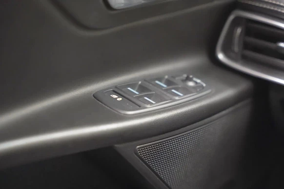 Jaguar XE - Afbeelding 29 van 30