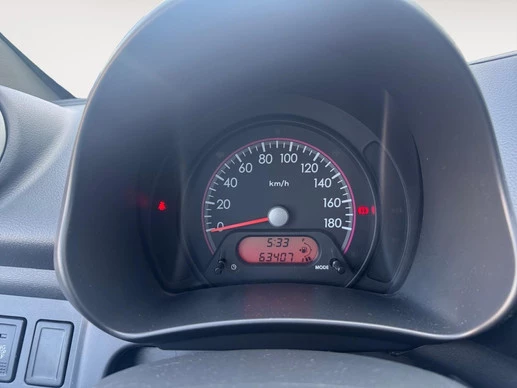 Suzuki Alto - Afbeelding 14 van 23