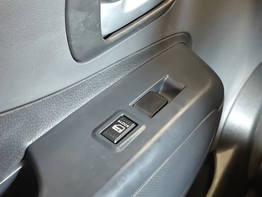 Suzuki Alto - Afbeelding 13 van 22