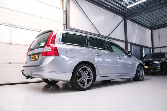 Volvo V70 - Afbeelding 3 van 30