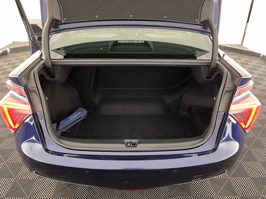 Toyota Mirai - Afbeelding 10 van 30