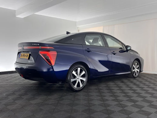 Toyota Mirai - Afbeelding 6 van 30
