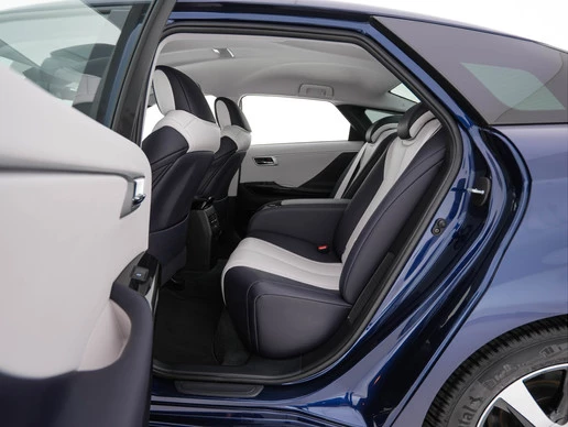 Toyota Mirai - Afbeelding 9 van 30