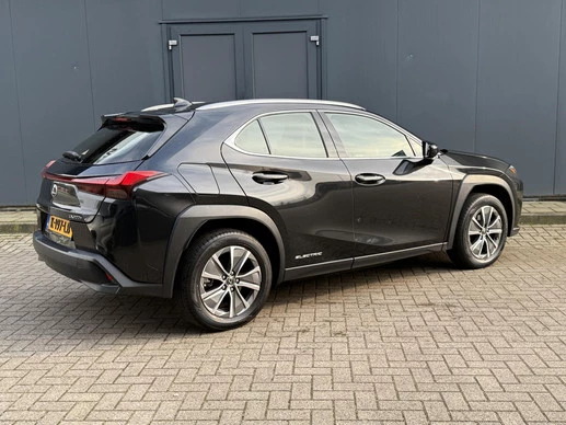 Lexus UX - Afbeelding 3 van 30