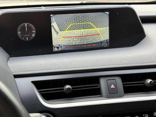 Lexus UX - Afbeelding 21 van 30