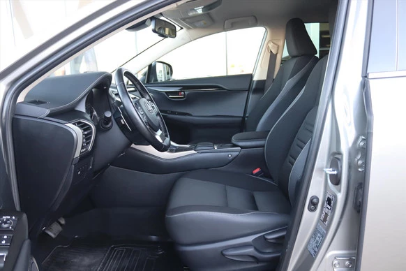 Lexus NX - Afbeelding 9 van 30