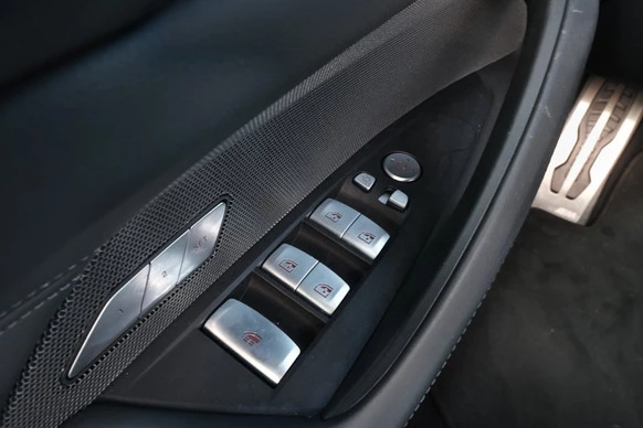 BMW M4 - Afbeelding 25 van 30