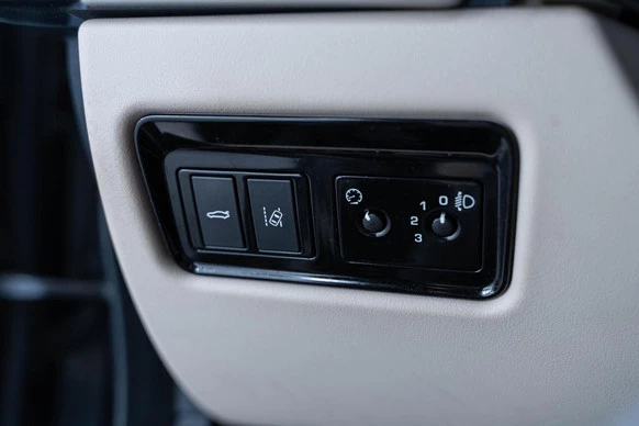 Jaguar XE - Afbeelding 18 van 30