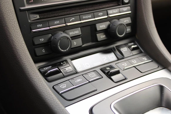 Porsche Cayman - Afbeelding 23 van 30