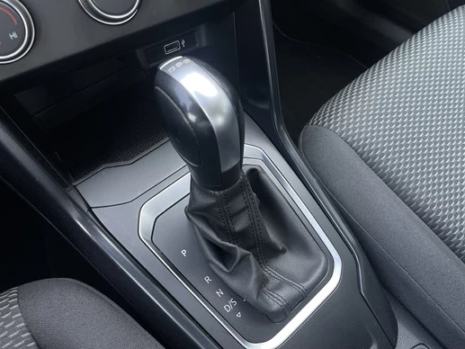 Volkswagen T-Roc - Afbeelding 11 van 19