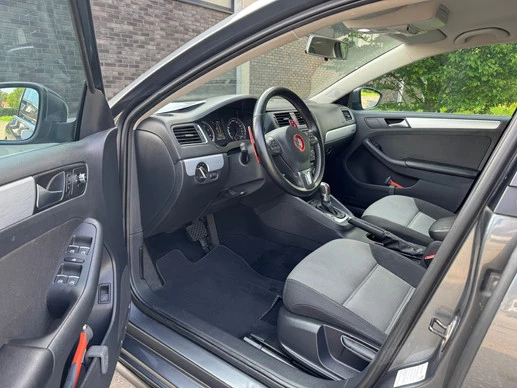 Volkswagen Jetta - Afbeelding 3 van 20