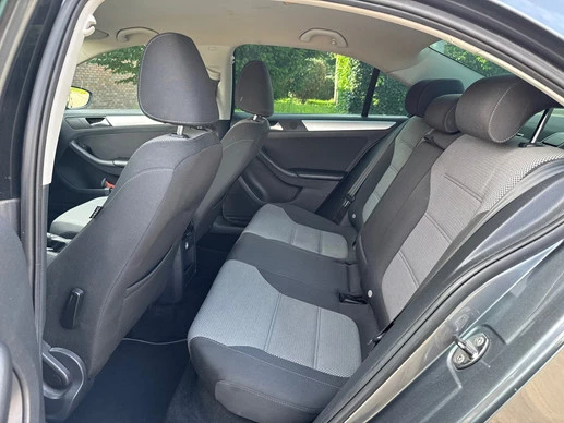 Volkswagen Jetta - Afbeelding 10 van 20