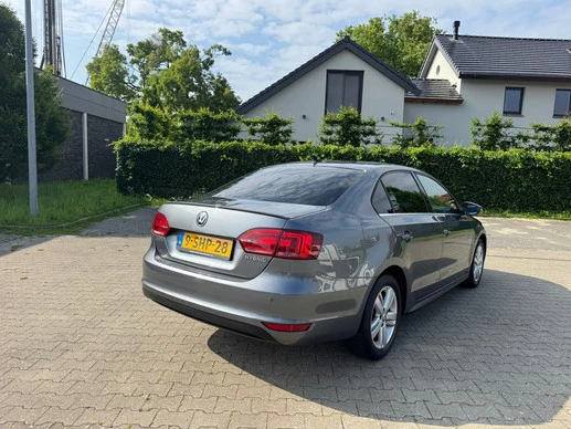 Volkswagen Jetta - Afbeelding 17 van 20