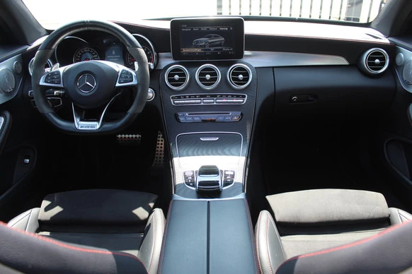 Mercedes-Benz C-Klasse - Afbeelding 18 van 30