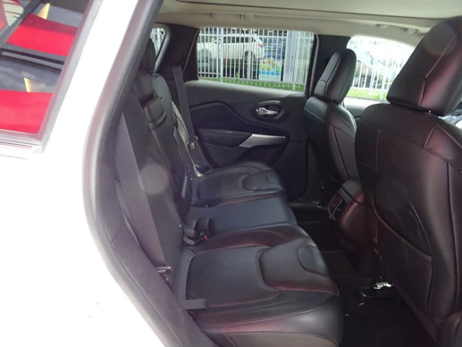 Jeep Cherokee - Afbeelding 15 van 30