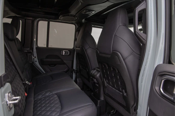 Jeep Wrangler - Afbeelding 25 van 30