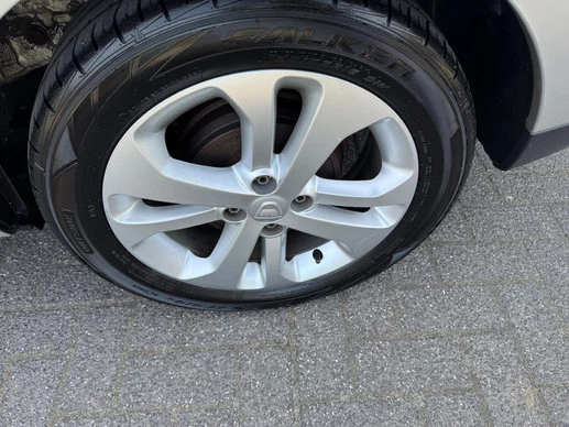 Dacia Lodgy - Afbeelding 15 van 22