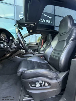 Porsche Cayenne - Afbeelding 18 van 30