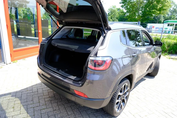Jeep Compass - Afbeelding 9 van 30