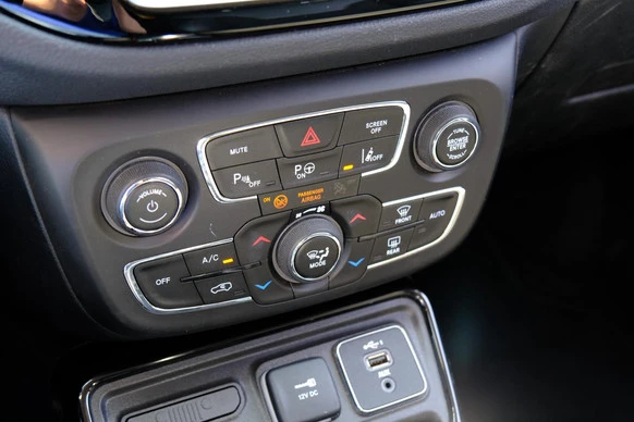Jeep Compass - Afbeelding 13 van 30