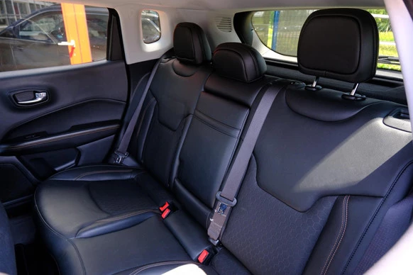 Jeep Compass - Afbeelding 24 van 30