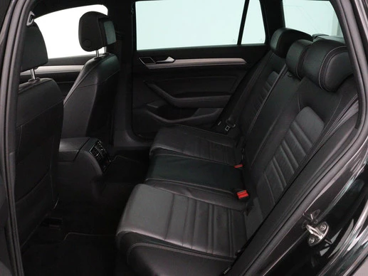 Volkswagen Passat - Afbeelding 9 van 30