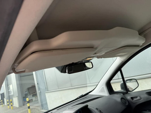 Ford Tourneo Courier - Afbeelding 25 van 30