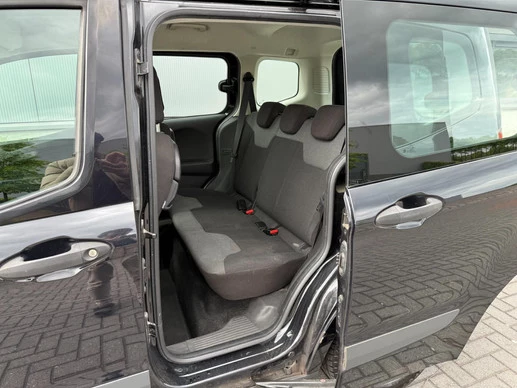 Ford Tourneo Courier - Afbeelding 26 van 30