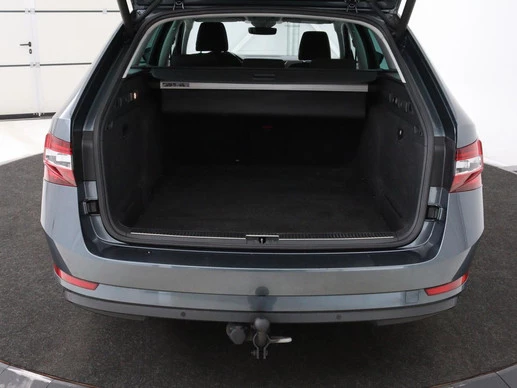Škoda Superb - Afbeelding 12 van 30