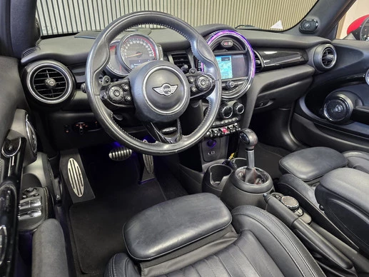MINI Cooper Cabrio - Afbeelding 20 van 30
