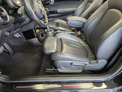MINI Cooper Cabrio - Afbeelding 24 van 30
