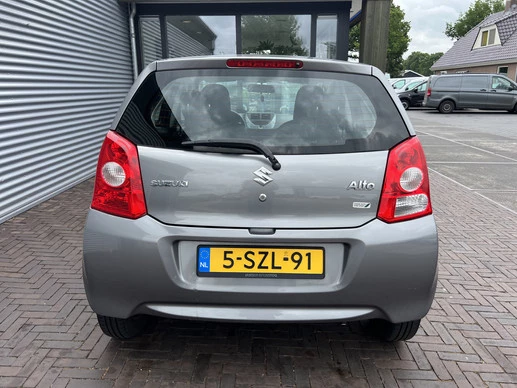 Suzuki Alto - Afbeelding 13 van 17