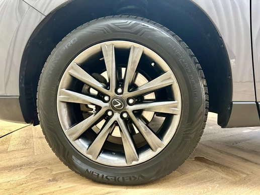 Lexus RX - Afbeelding 27 van 30
