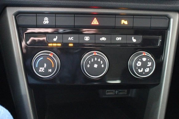 Volkswagen T-Roc - Afbeelding 21 van 22