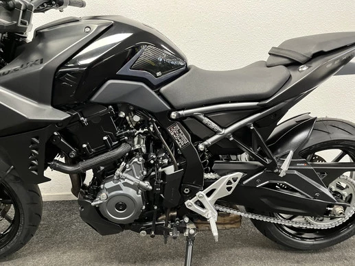 Suzuki GSX - Afbeelding 15 van 18