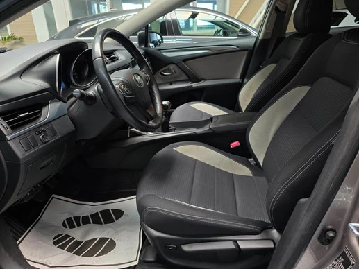 Toyota Avensis - Afbeelding 12 van 21