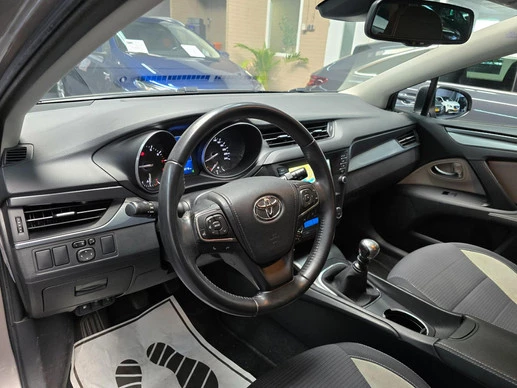 Toyota Avensis - Afbeelding 15 van 21