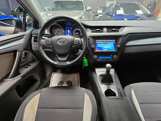 Toyota Avensis - Afbeelding 16 van 21