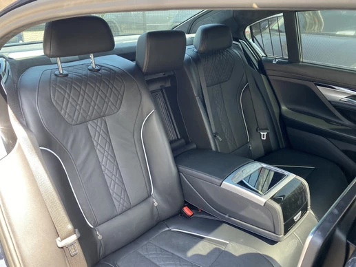 BMW 7 Serie - Afbeelding 19 van 26