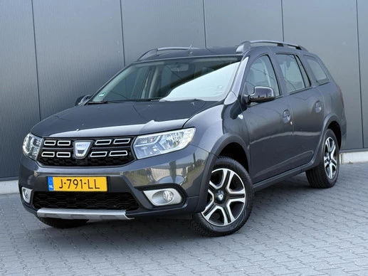 Dacia Logan - Afbeelding 1 van 26