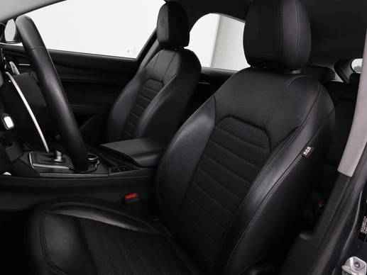 Alfa Romeo Stelvio - Afbeelding 5 van 30