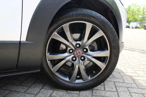 Mazda CX-30 - Afbeelding 8 van 30