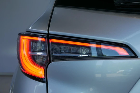 Toyota Corolla Touring Sports - Afbeelding 27 van 30