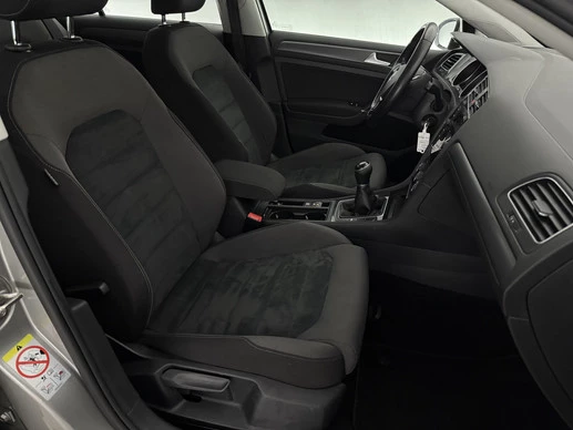 Volkswagen Golf - Afbeelding 16 van 30