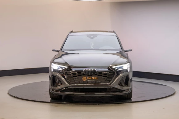 Audi Q8 Sportback e-tron - Afbeelding 18 van 26