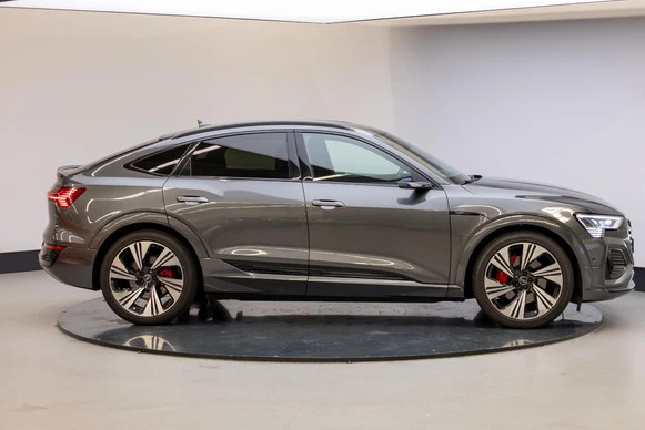 Audi Q8 Sportback e-tron - Afbeelding 20 van 26